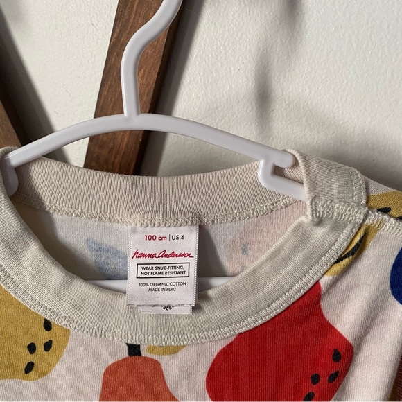 Hanna Anderson 100% Organic Cotton US Kids 4 Long Sleeve Fruit Shirt and Hanger - Picture 4 of 4
